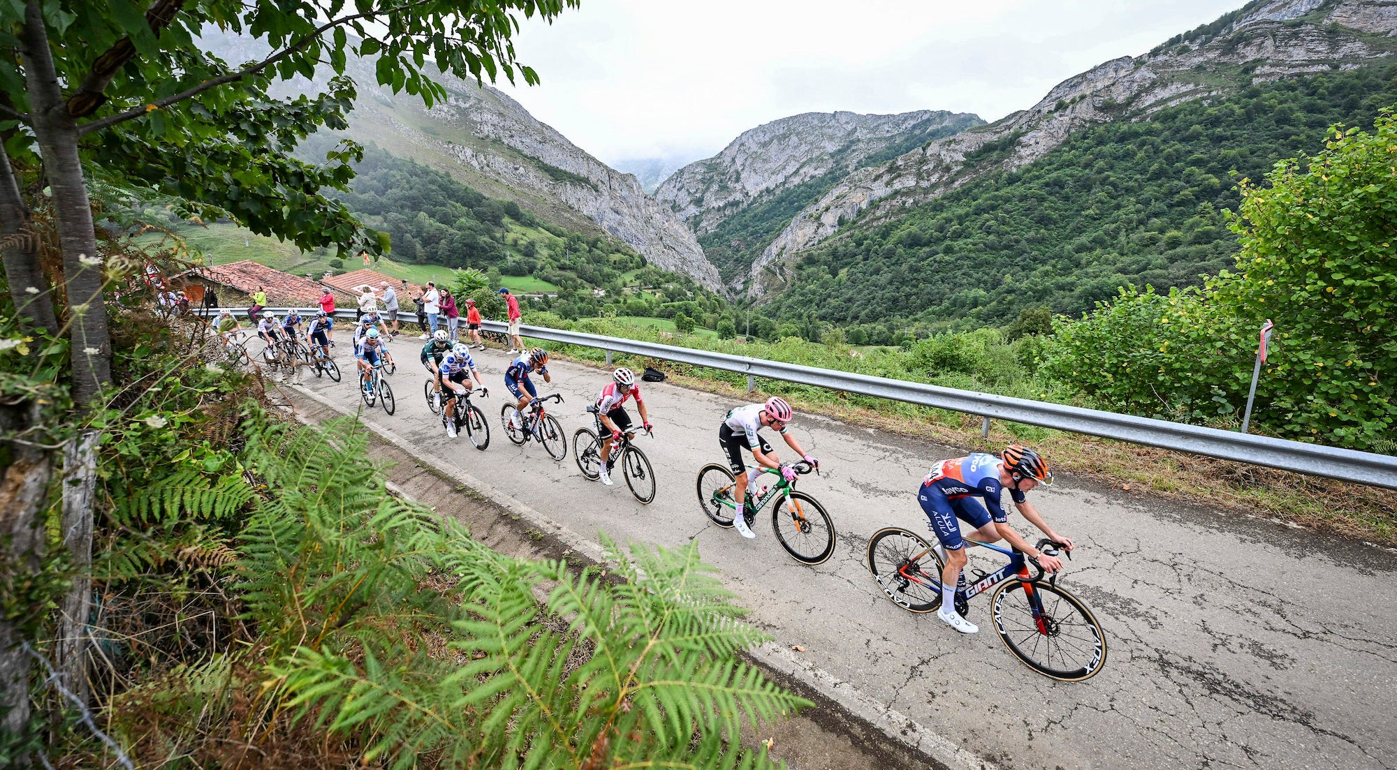 Vuelta a España 2024 stage 18 preview - a hilly day through the Basque Country