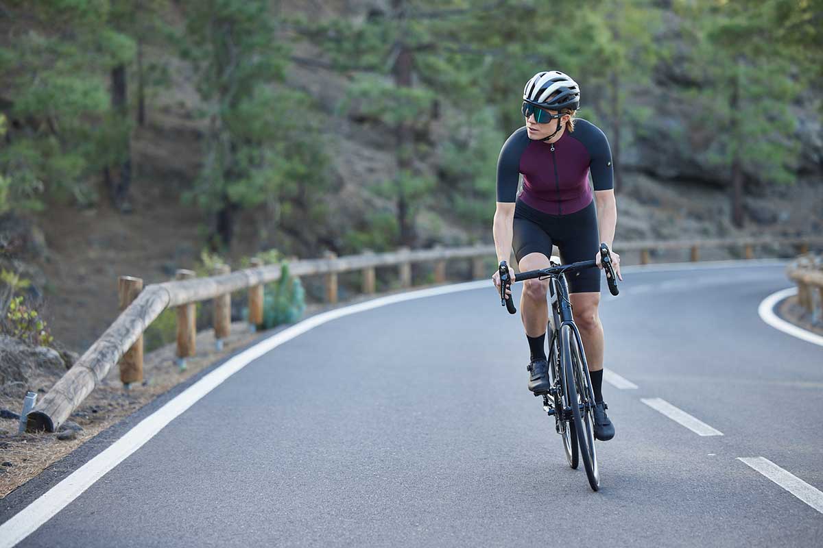 ASSOS UMA GTV women’s bib shorts - First Look