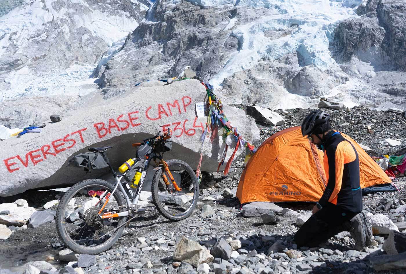 Cycling to Everest base camp: Omar di Felice interview