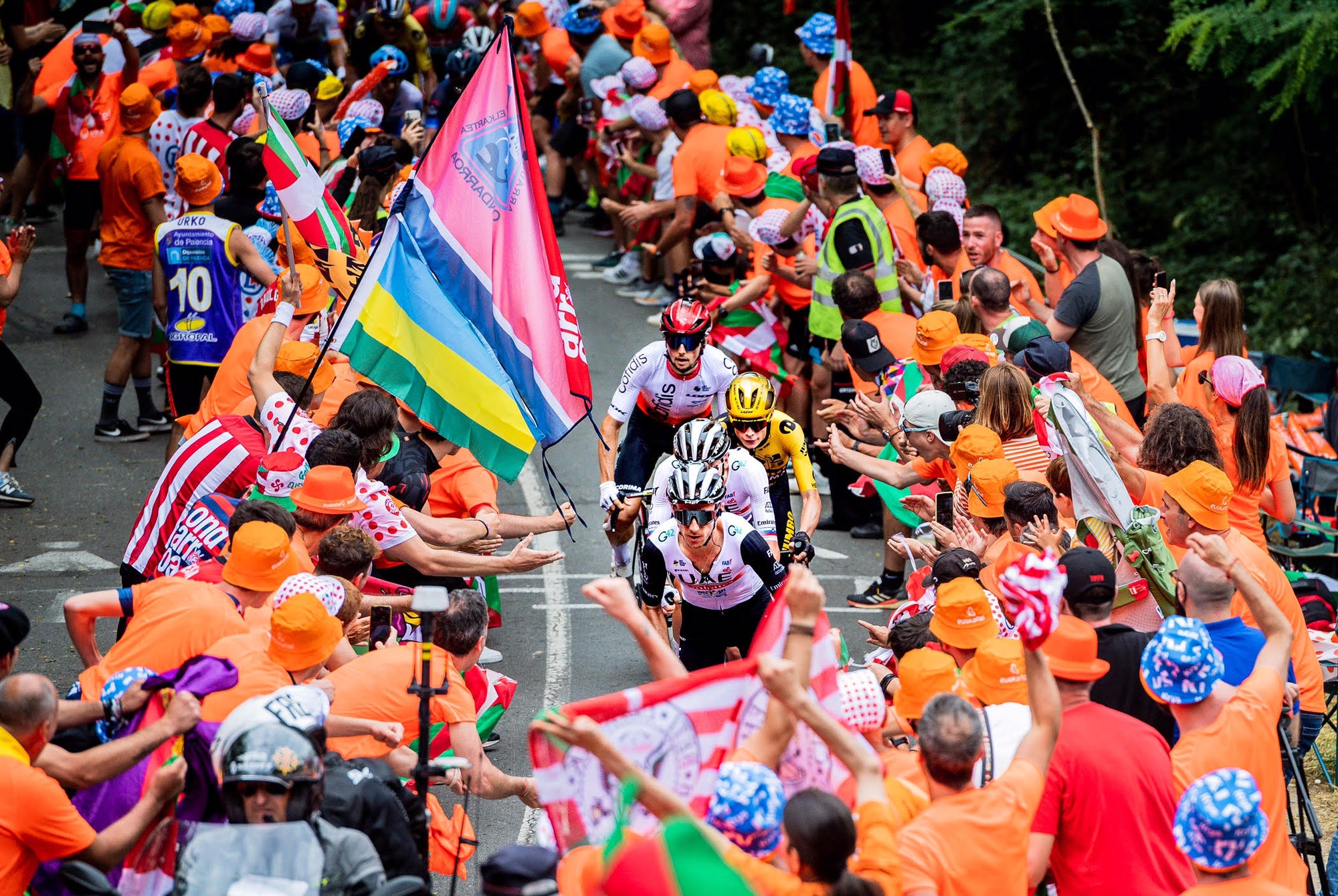 El bonito comienzo del Tour de Francia 2023 en el País Vasco en imágenes