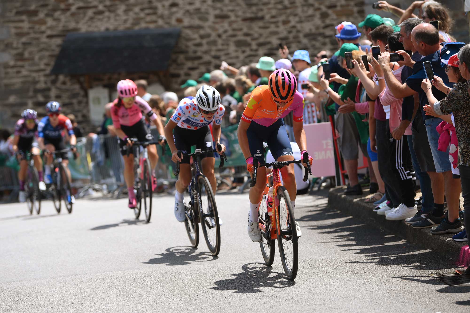 ‘I was going to do the Giro, but I got a promotion’ - Alice Towers on her Tour de France Femmes debut