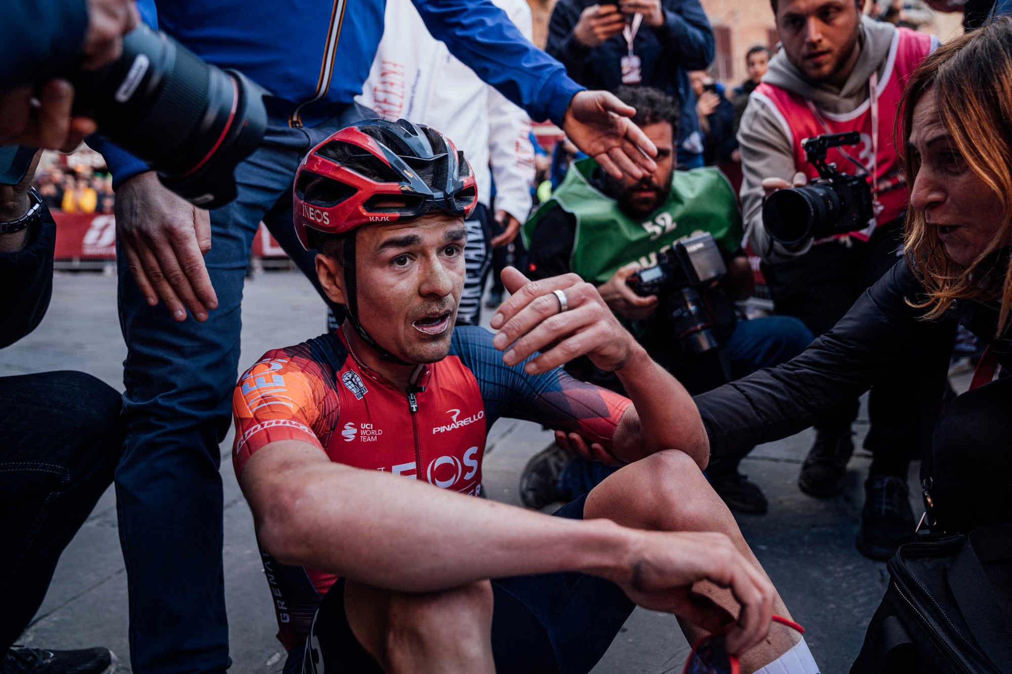 "Ho visto un'opportunità e sono scattato": l'attacco puro e istintivo di Tom Pidcock alla Strade Bianche, davvero top